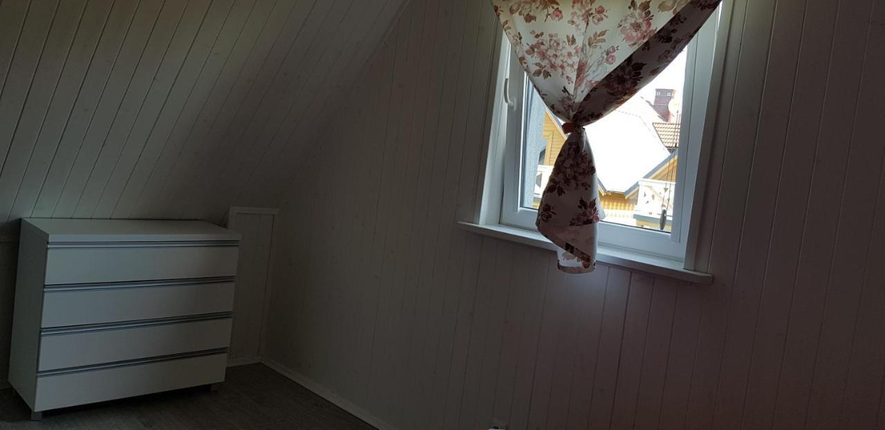 Apartamenty Maja -Pokoje - Domy Wakacyjne -Basen Podgrzewany -Jacuzzi - Sauna Łeba Δωμάτιο φωτογραφία