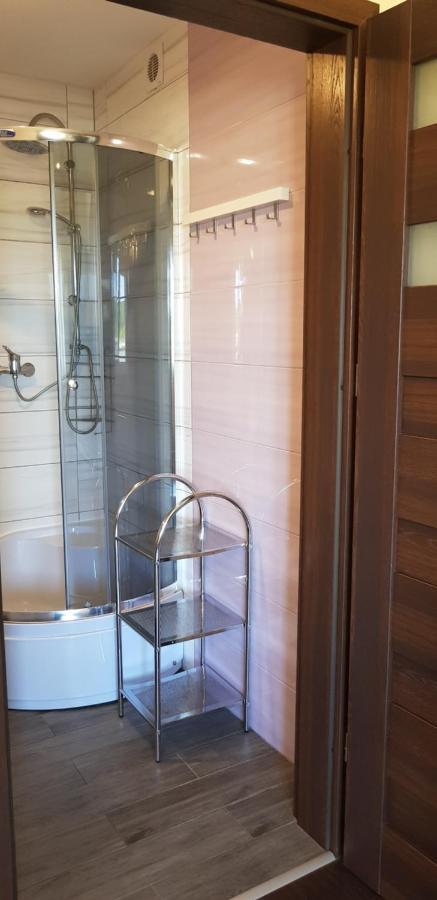 Apartamenty Maja -Pokoje - Domy Wakacyjne -Basen Podgrzewany -Jacuzzi - Sauna Łeba Εξωτερικό φωτογραφία